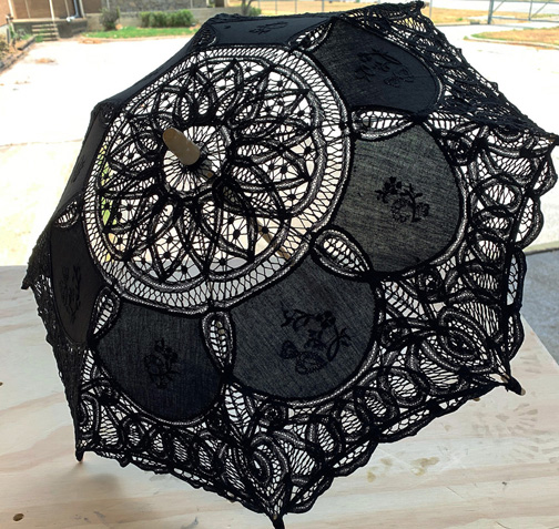 Black Battenburg Lace Parasols. 12" ( 24" Full Open) - Click Image to Close